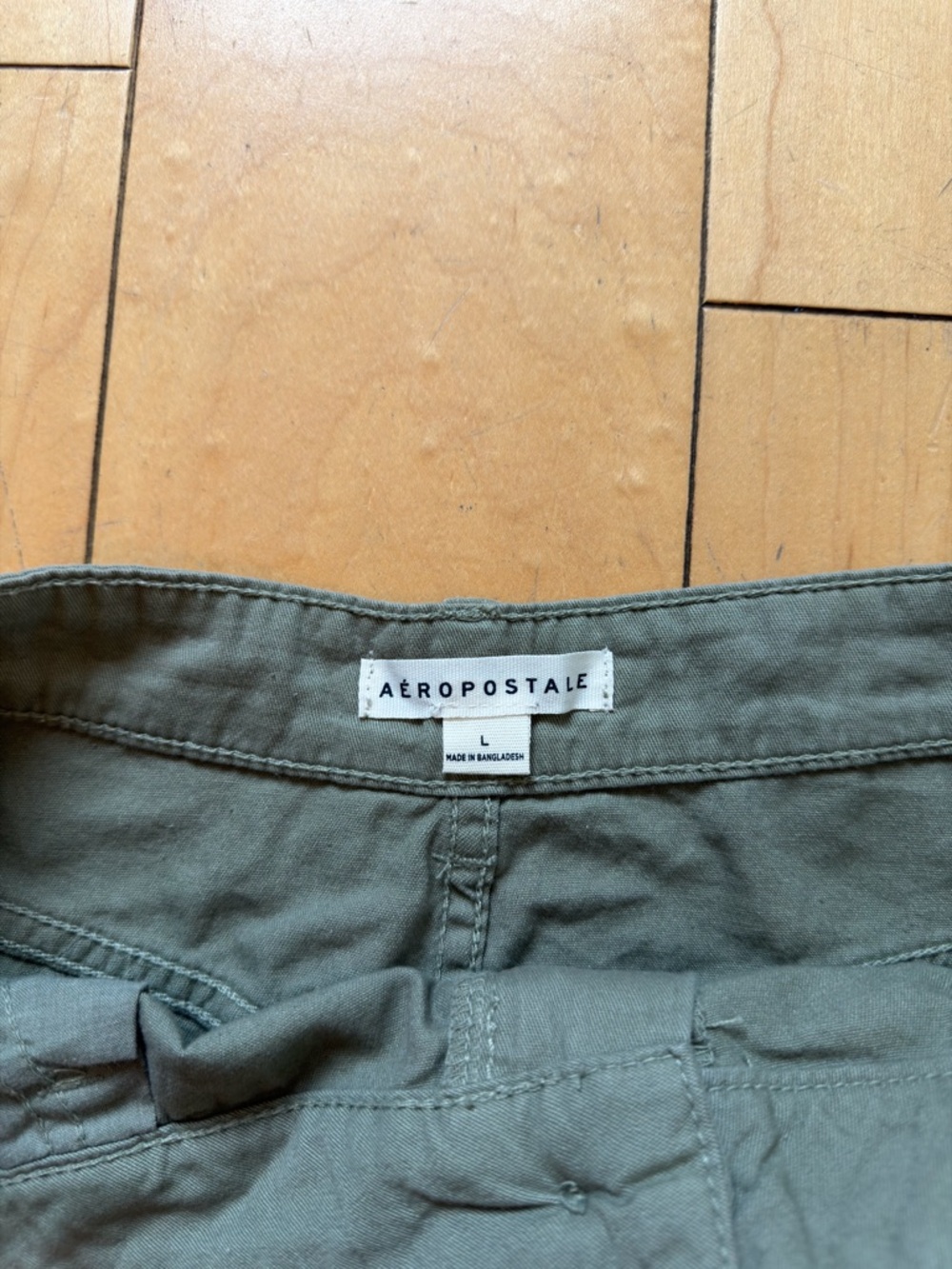 Aeropostale Olive Green Cargo Mini Skirt Shorts - Picture 3 of 3